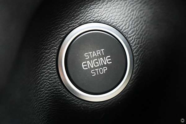 2024 Volvo XC40 Ultra B4 Bright