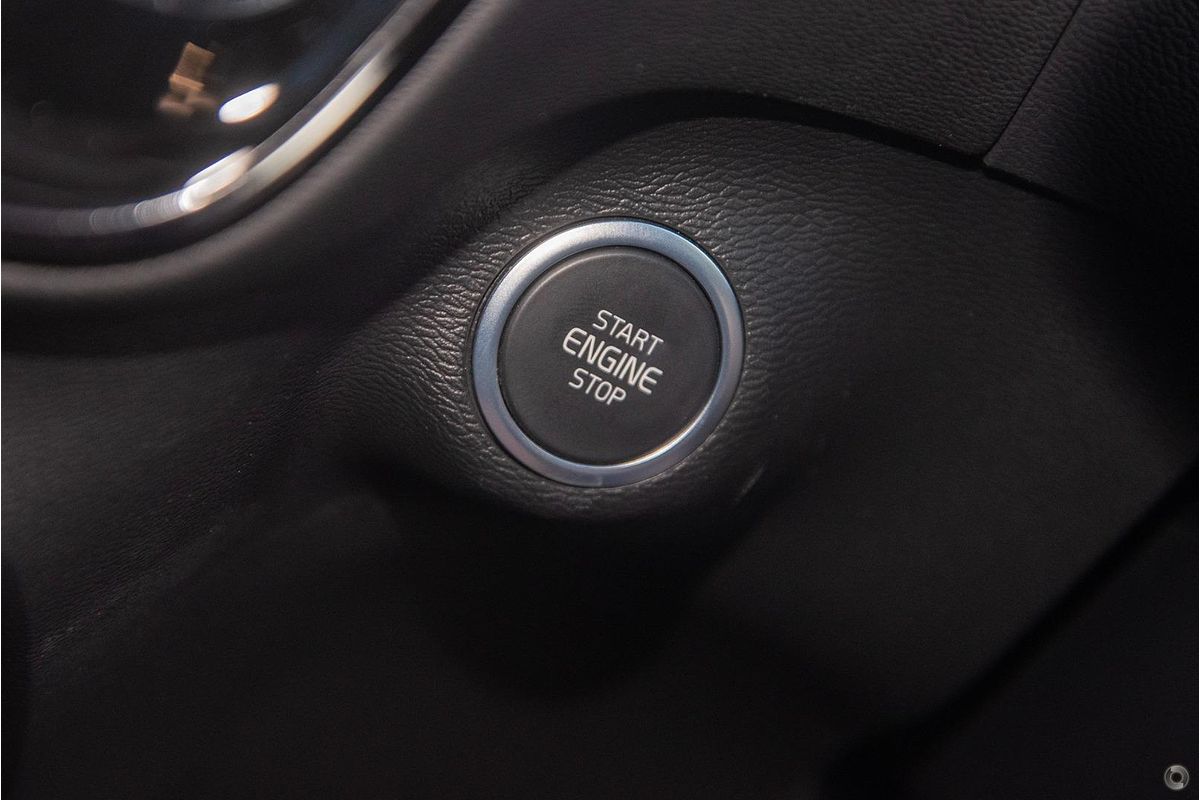 2024 Volvo XC40 Plus B4