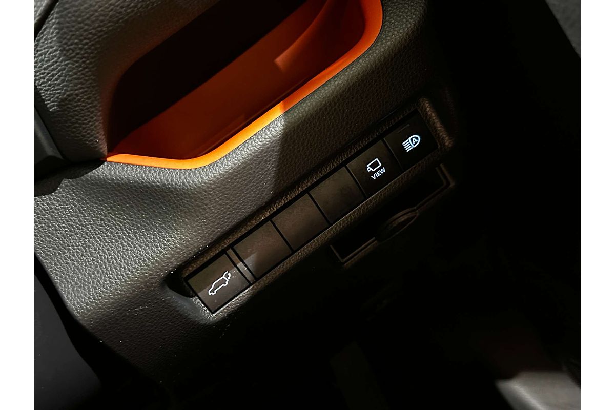 2020 Toyota RAV4 Edge AXAA54R