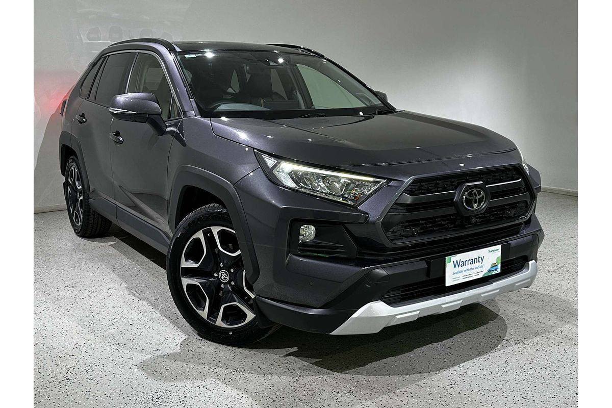 2020 Toyota RAV4 Edge AXAA54R