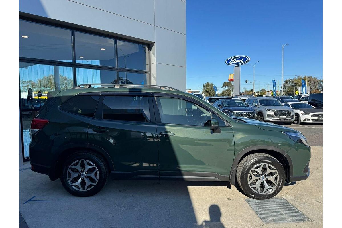 2022 Subaru Forester 2.5i-L S5