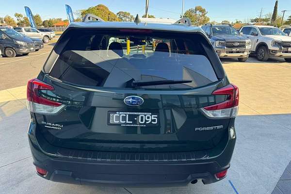 2022 Subaru Forester 2.5i-L S5