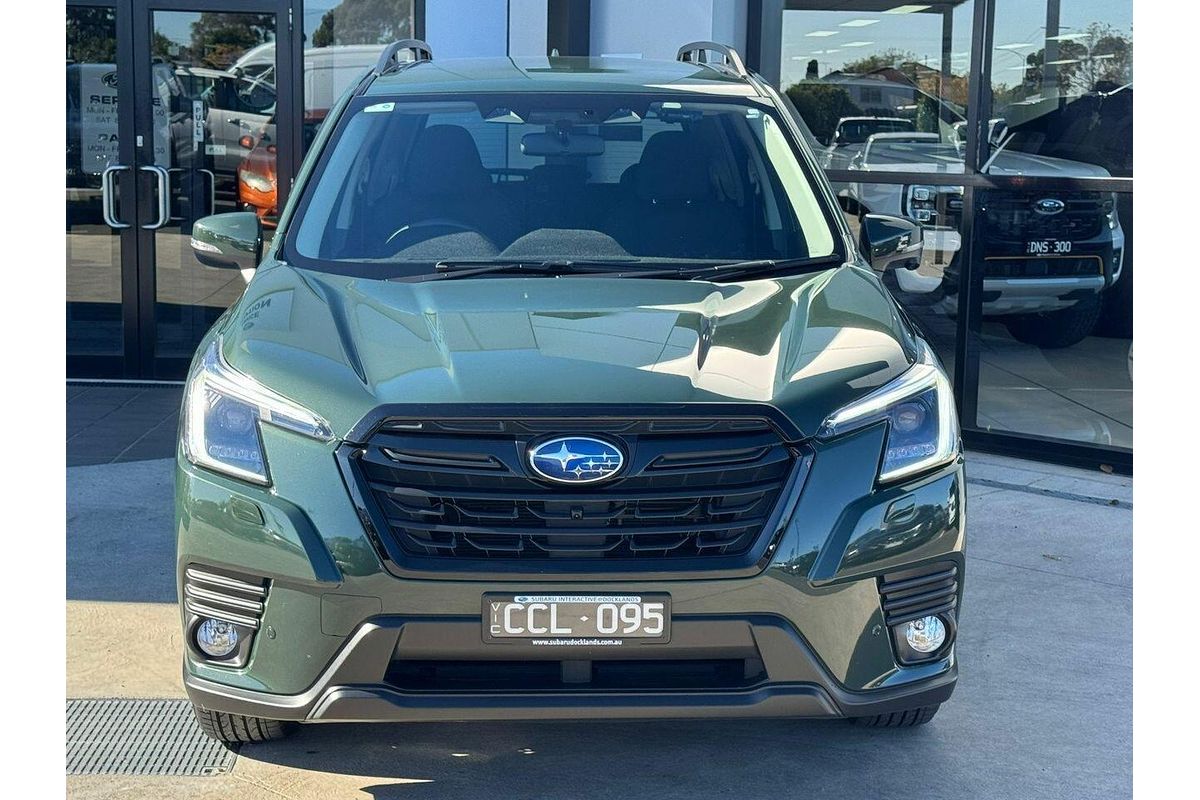 2022 Subaru Forester 2.5i-L S5