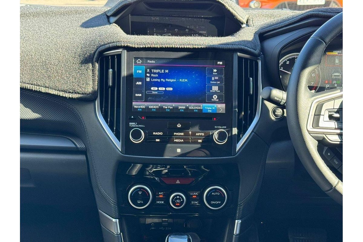 2022 Subaru Forester 2.5i-L S5