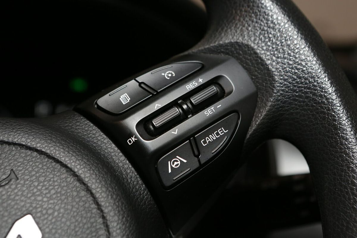 2023 Kia Stonic S YB