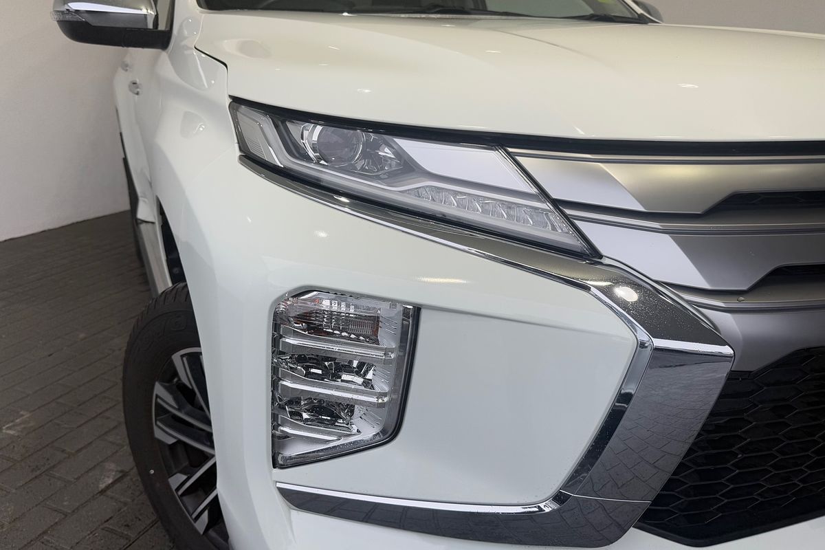2023 Mitsubishi Pajero Sport GLS QF