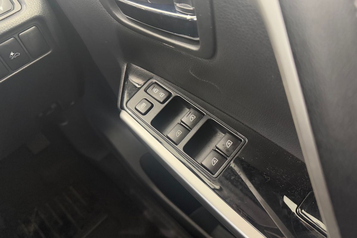 2023 Mitsubishi Pajero Sport GLS QF