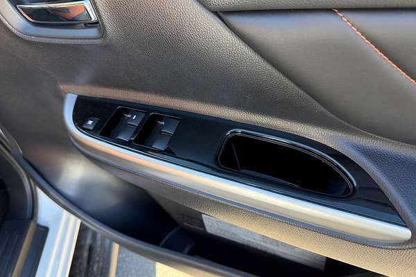 2023 Mitsubishi Triton GSR MR 4X4