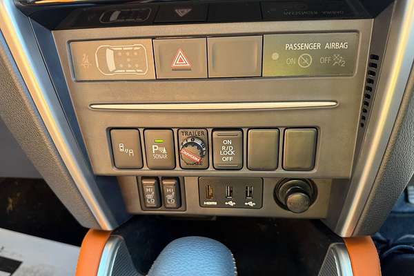 2023 Mitsubishi Triton GSR MR 4X4