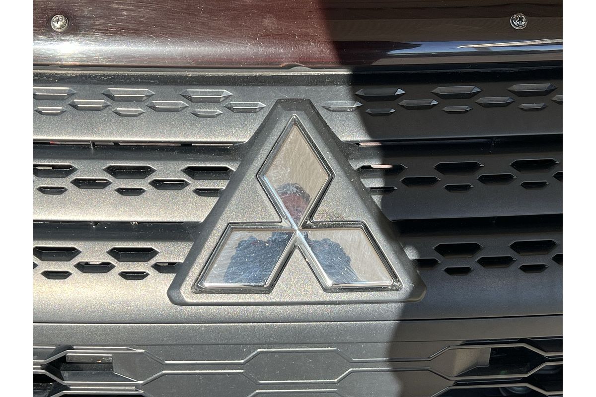 2022 Mitsubishi Eclipse Cross LS YB