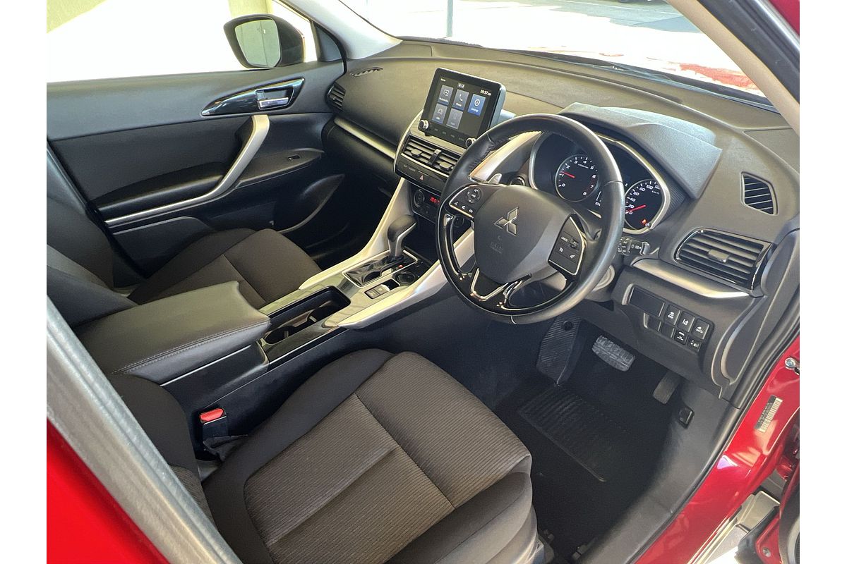 2022 Mitsubishi Eclipse Cross LS YB