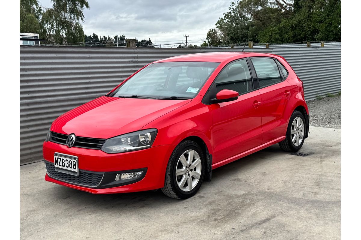 2011 Volkswagen POLO TSI