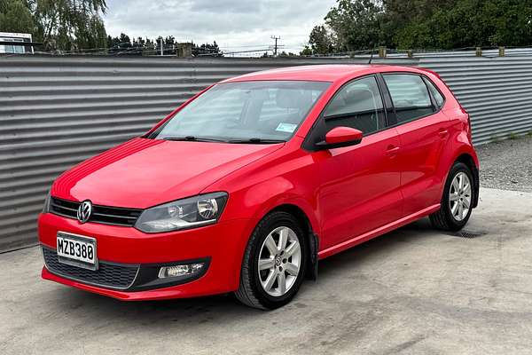 2011 Volkswagen POLO TSI
