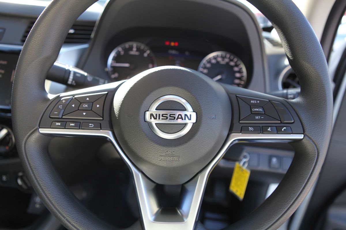 2025 Nissan Navara SL D23 4X4