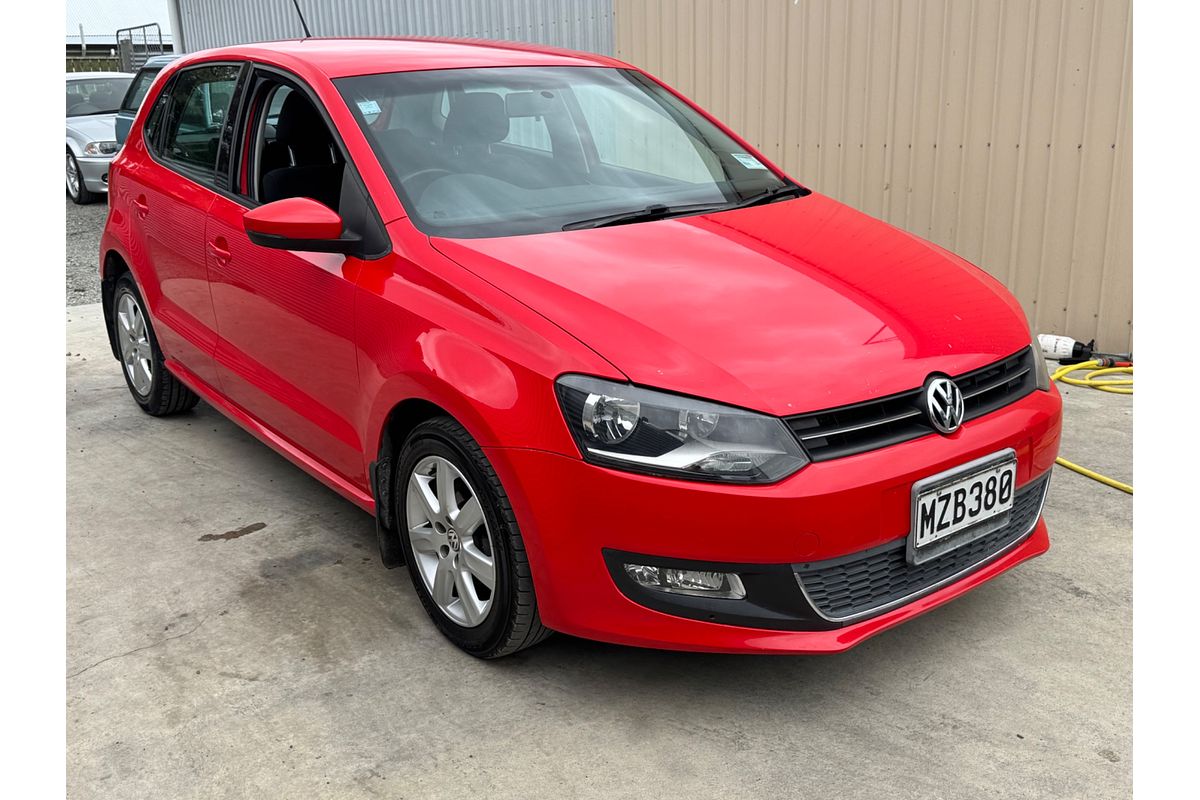 2011 Volkswagen POLO TSI
