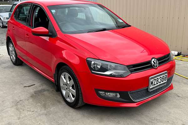 2011 Volkswagen POLO TSI