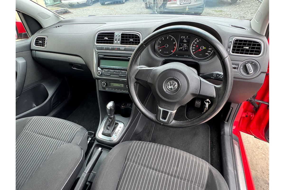 2011 Volkswagen POLO TSI
