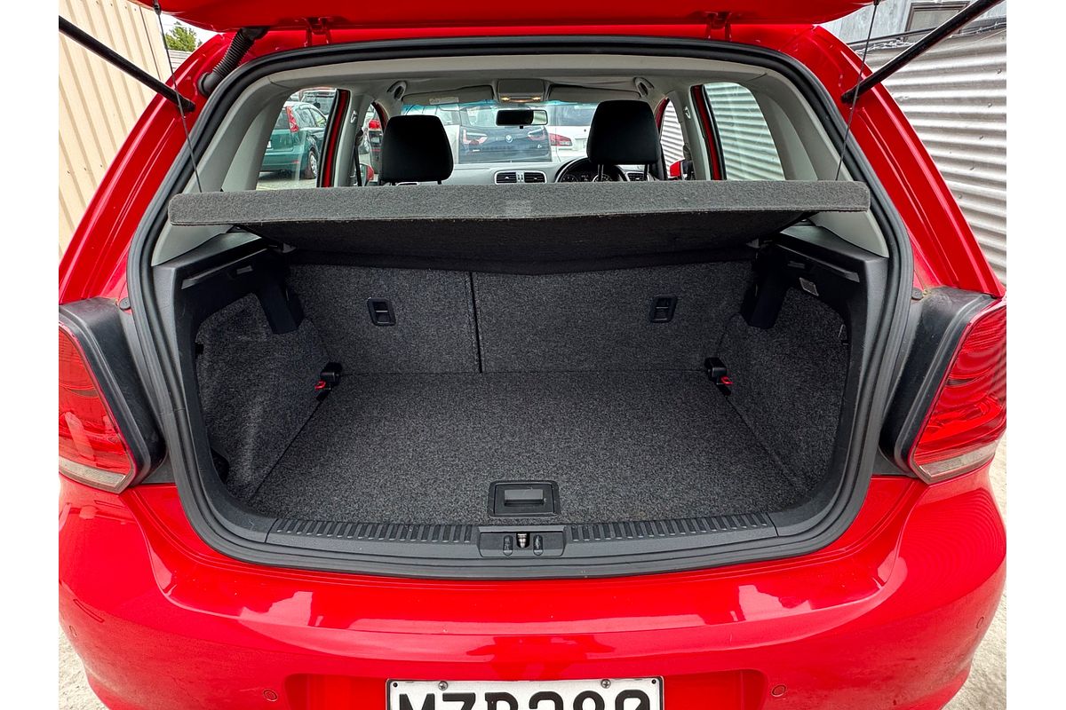 2011 Volkswagen POLO TSI