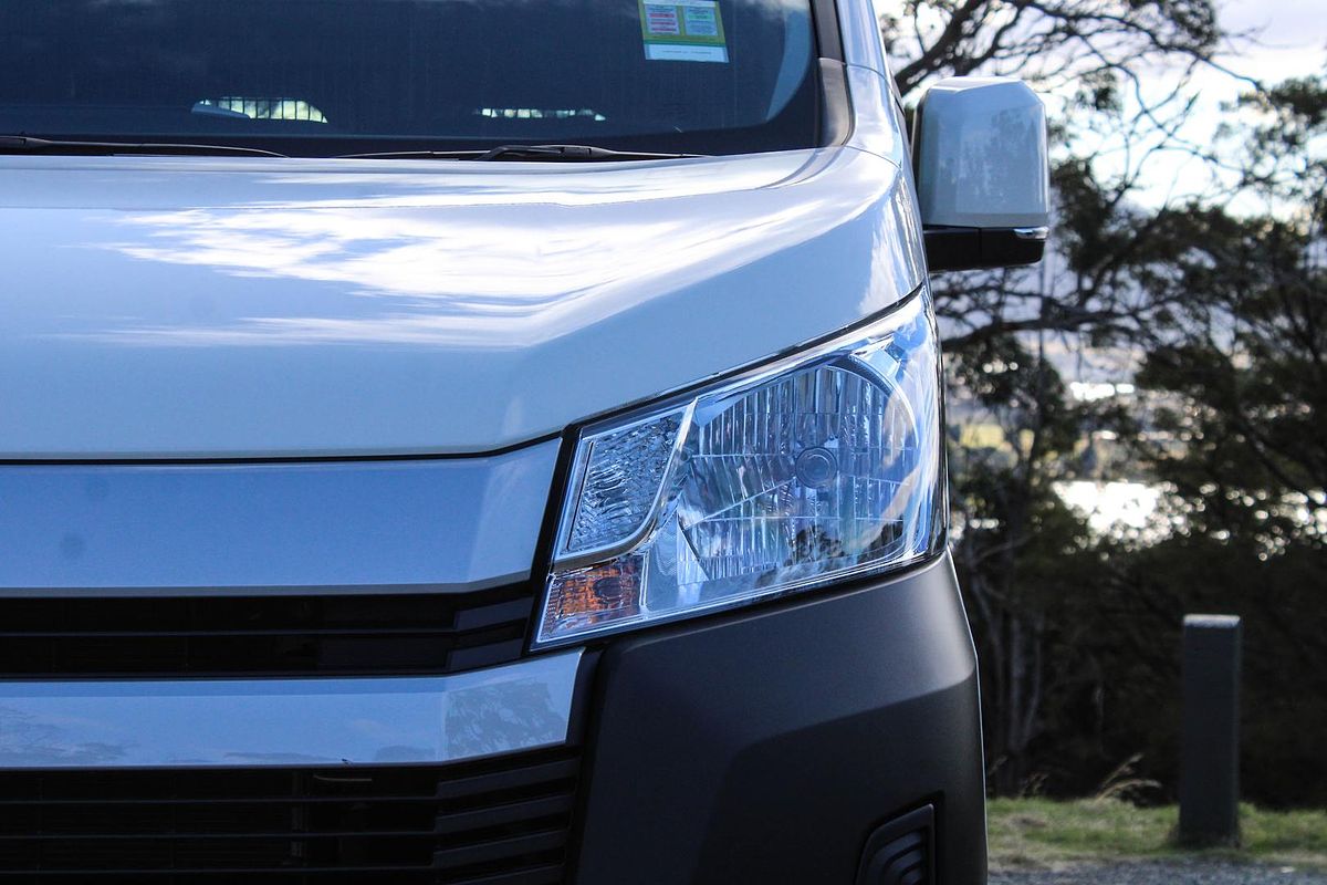 2024 Toyota Hiace GDH300R LWB