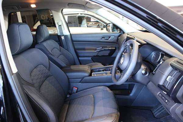 2024 Nissan Pathfinder ST-L R53