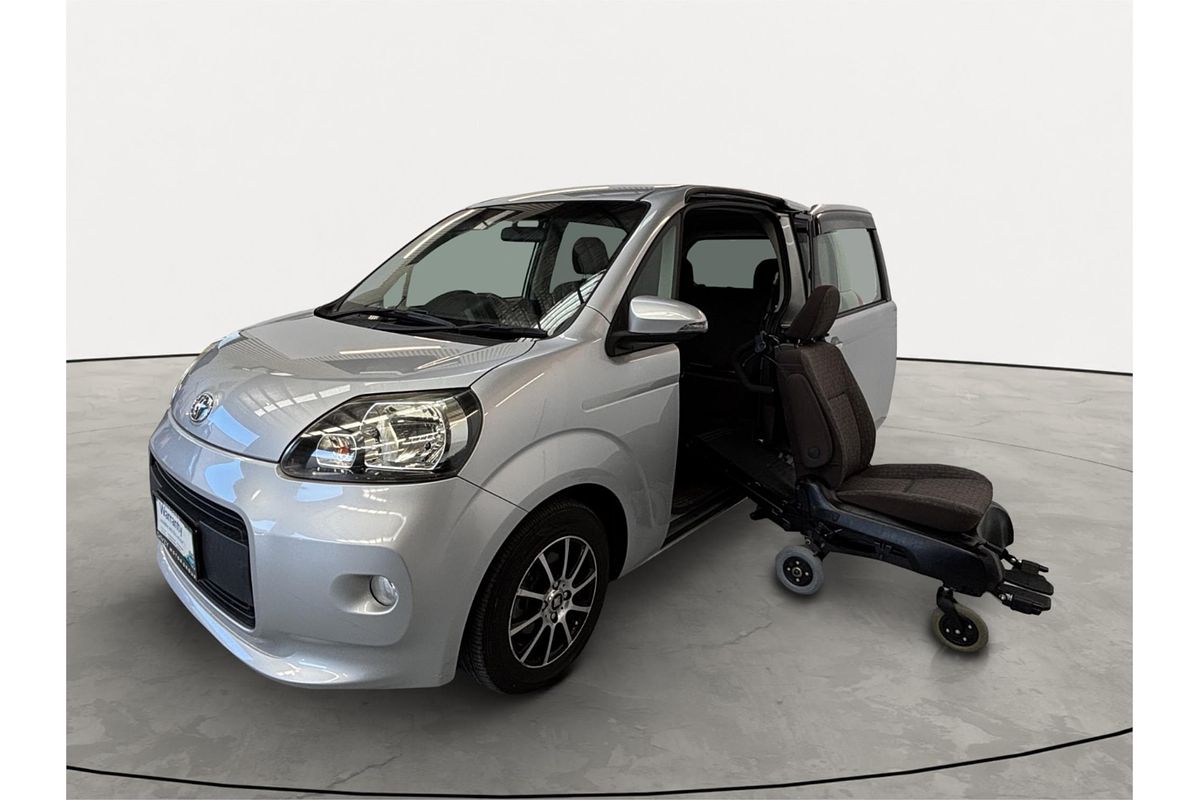 2012 Toyota Porte Welcab NSP140