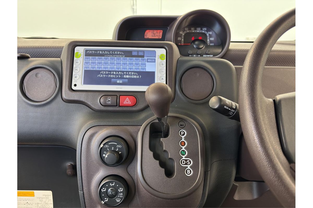 2012 Toyota Porte Welcab NSP140