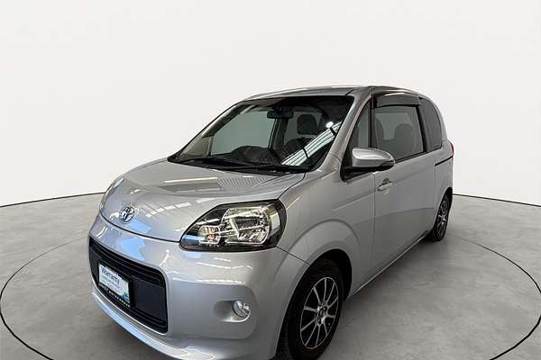 2012 Toyota Porte Welcab NSP140