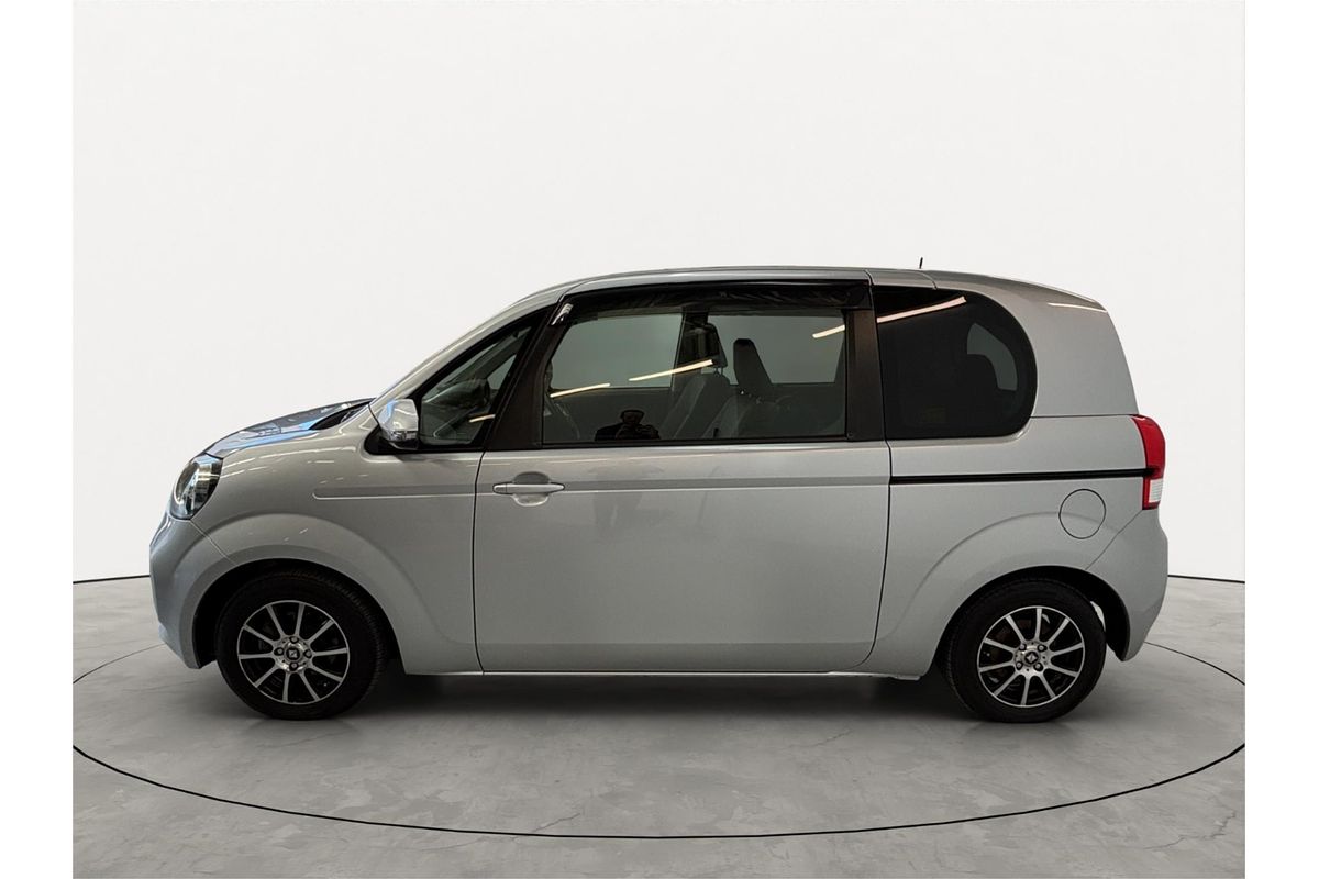2012 Toyota Porte Welcab NSP140