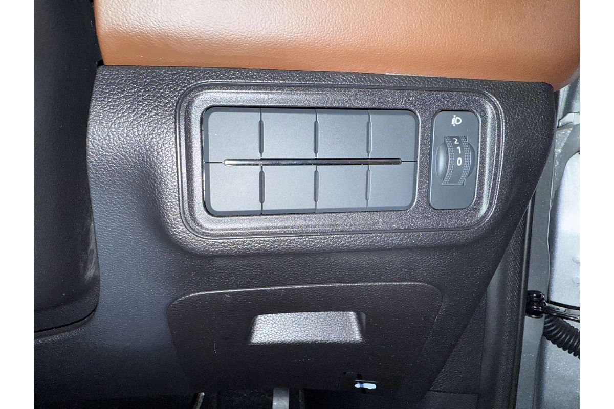 2023 Mahindra Scorpio Z8