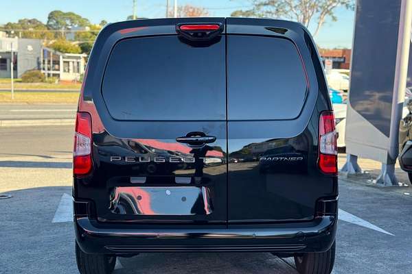 2024 Peugeot Partner Premium K9 SWB
