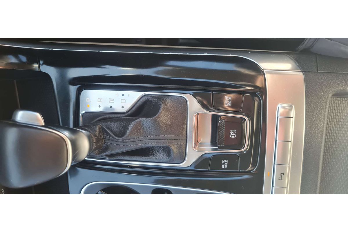 2023 Kia Carnival Si KA4