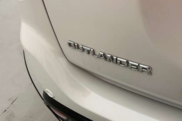 2019 Mitsubishi Outlander LS ZL