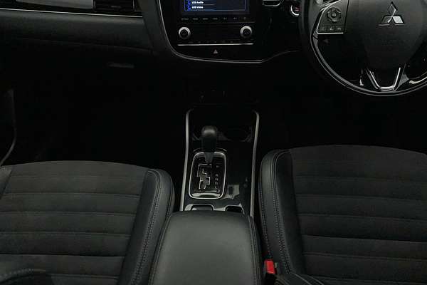2019 Mitsubishi Outlander LS ZL