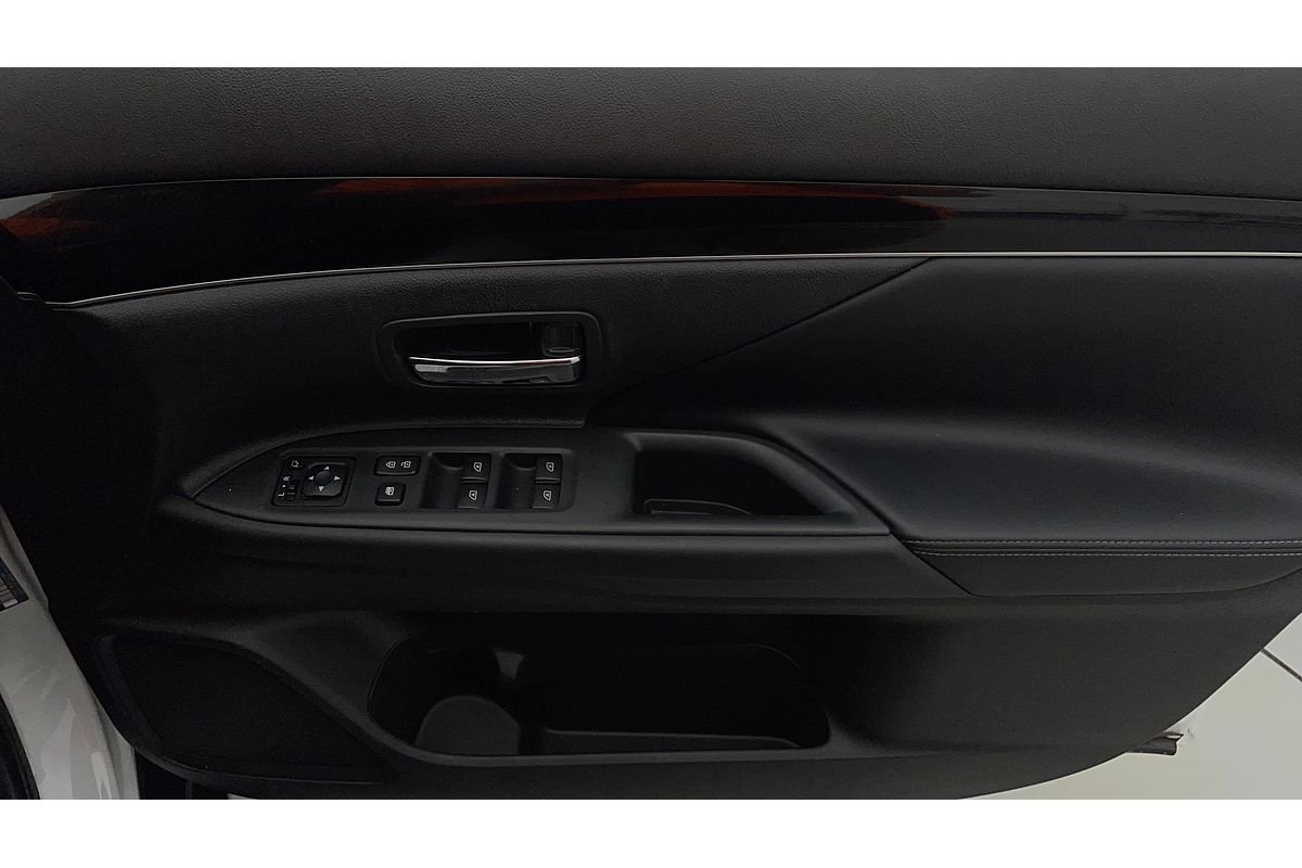2019 Mitsubishi Outlander LS ZL
