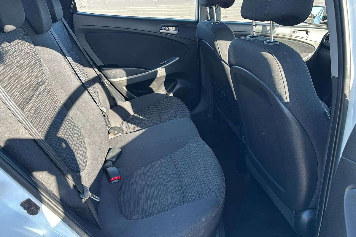 2016 Hyundai Accent Active RB4