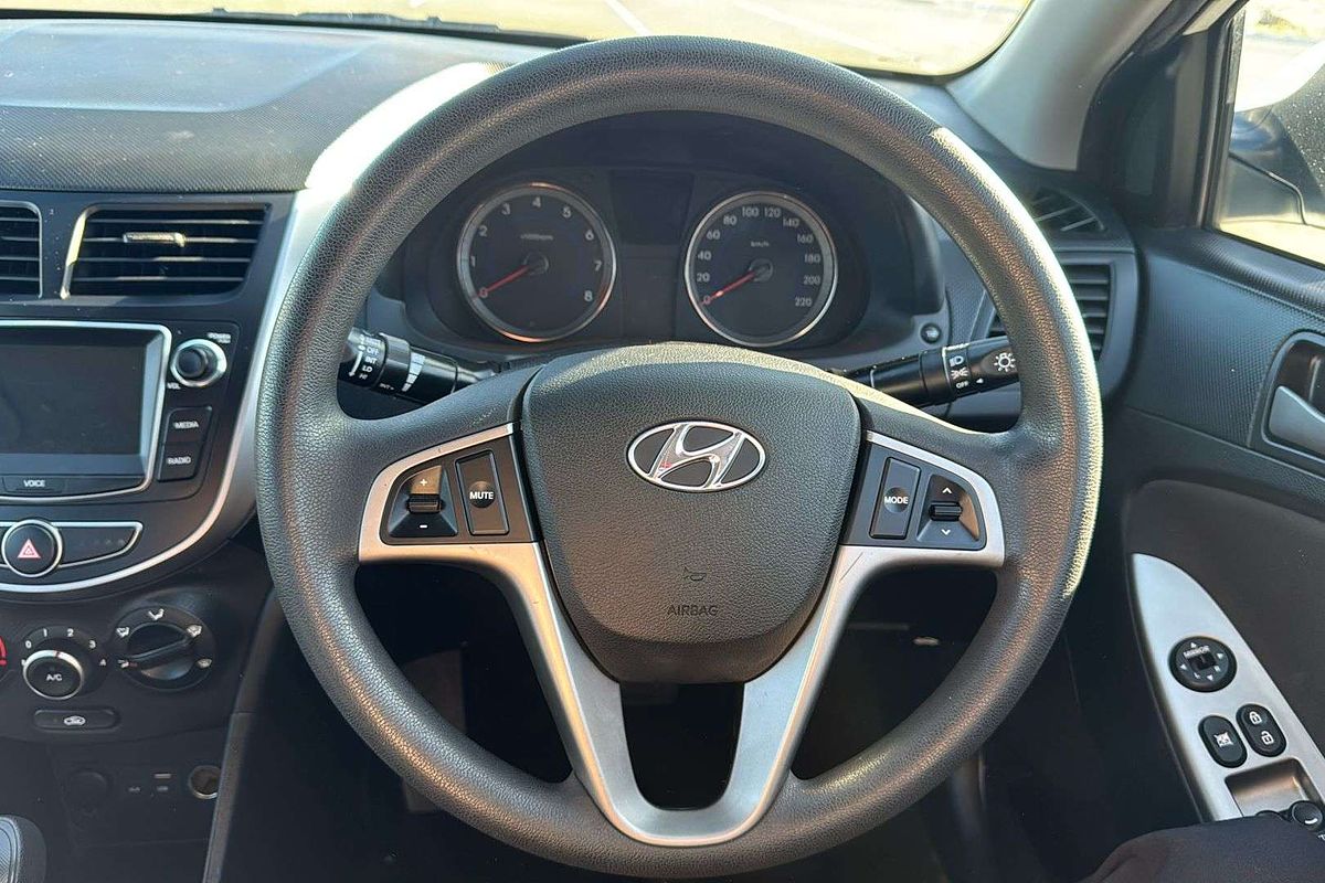 2016 Hyundai Accent Active RB4