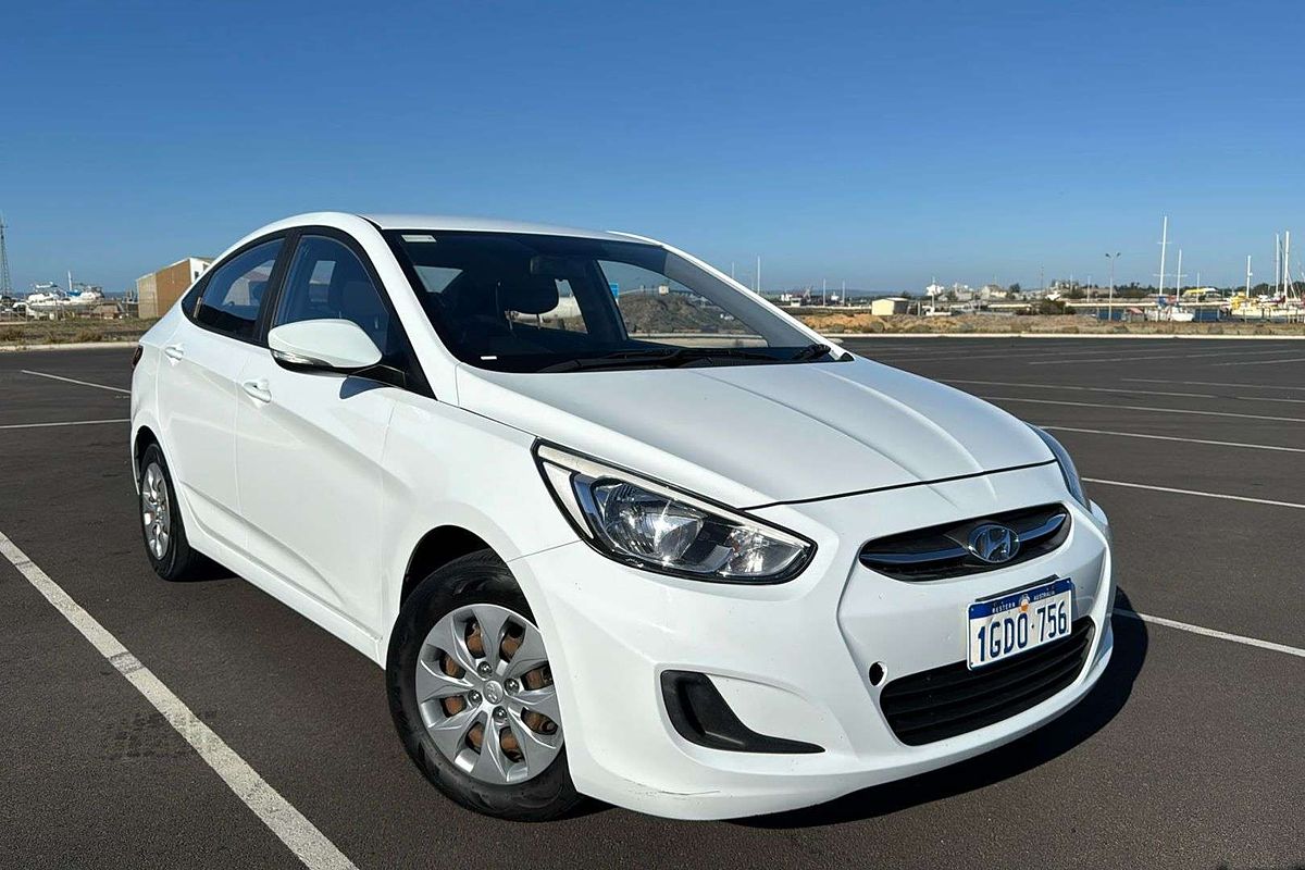2016 Hyundai Accent Active RB4