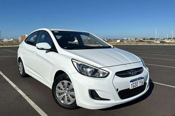 2016 Hyundai Accent Active RB4