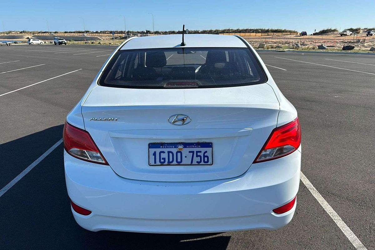 2016 Hyundai Accent Active RB4