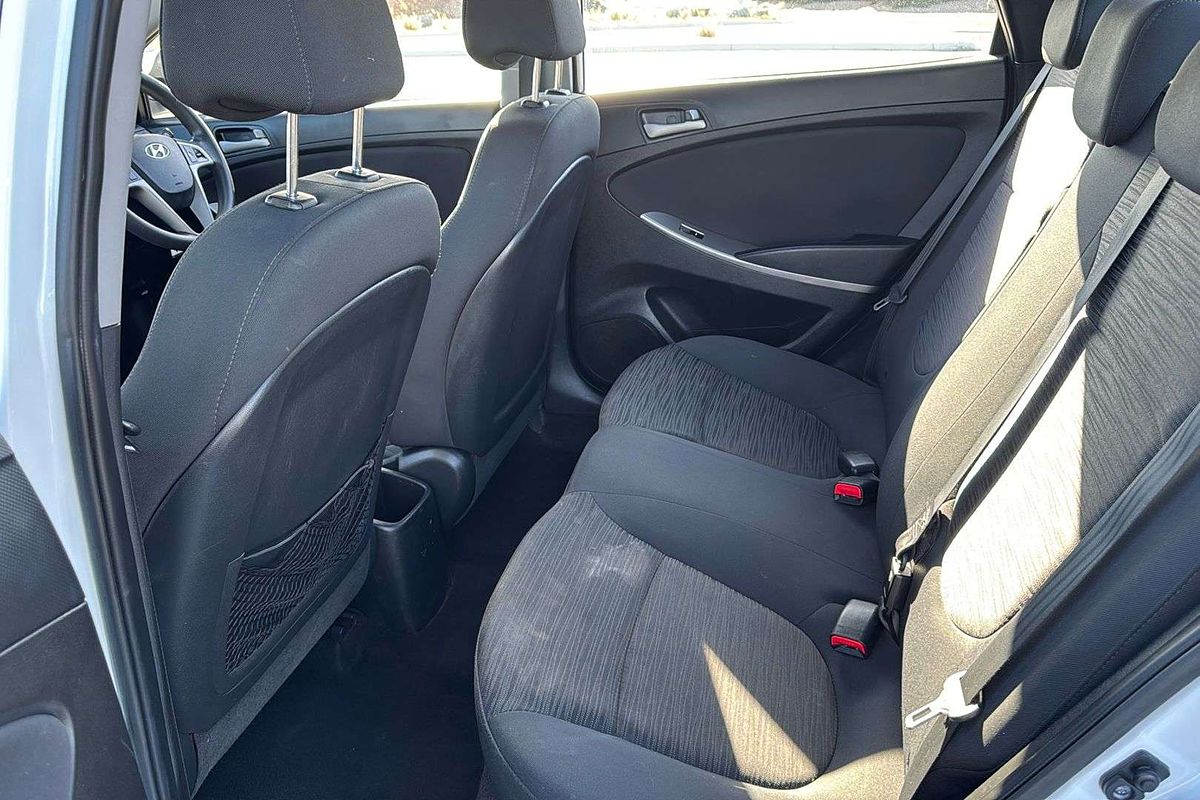 2016 Hyundai Accent Active RB4
