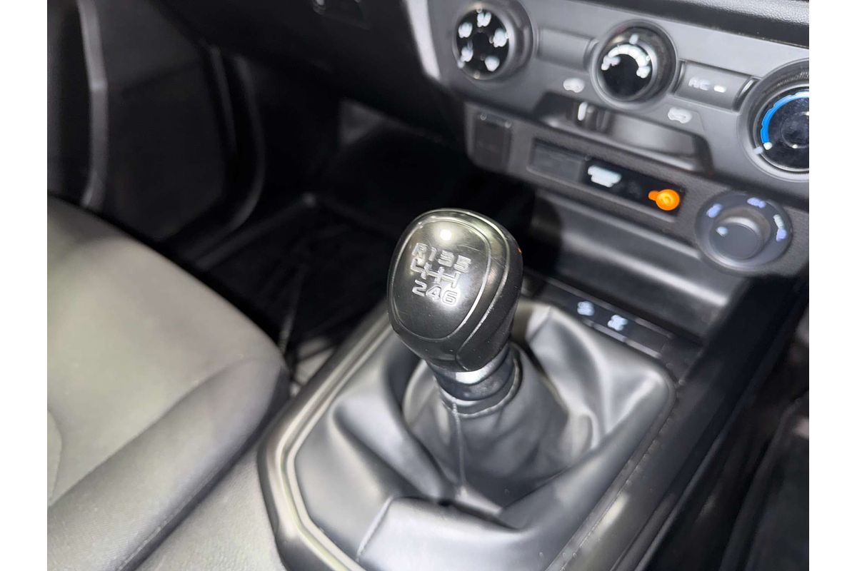2022 Isuzu D-MAX SX 4X4