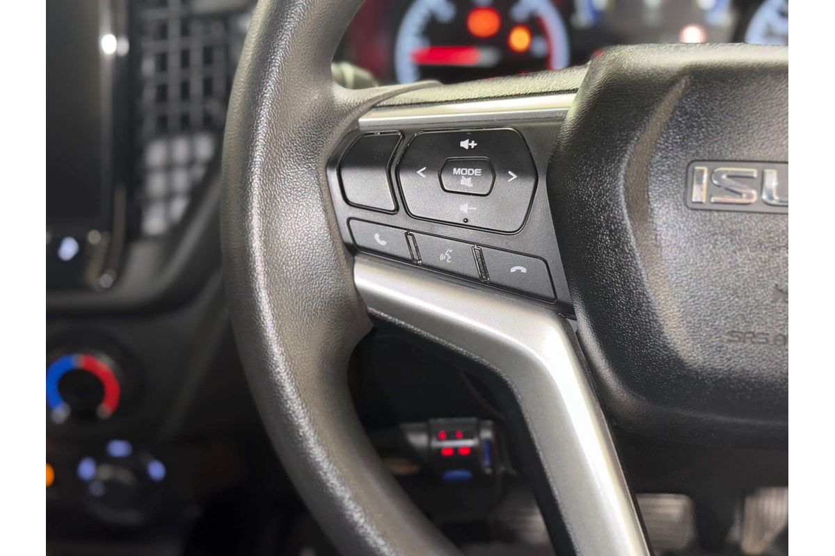 2022 Isuzu D-MAX SX 4X4