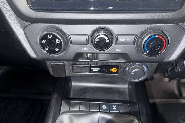 2022 Isuzu D-MAX SX 4X4