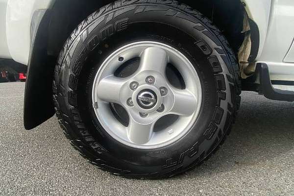 2013 Nissan Navara ST-R D22 4X4