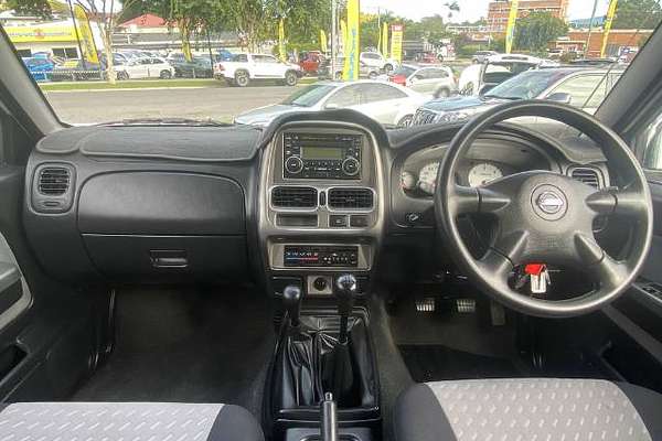 2013 Nissan Navara ST-R D22 4X4