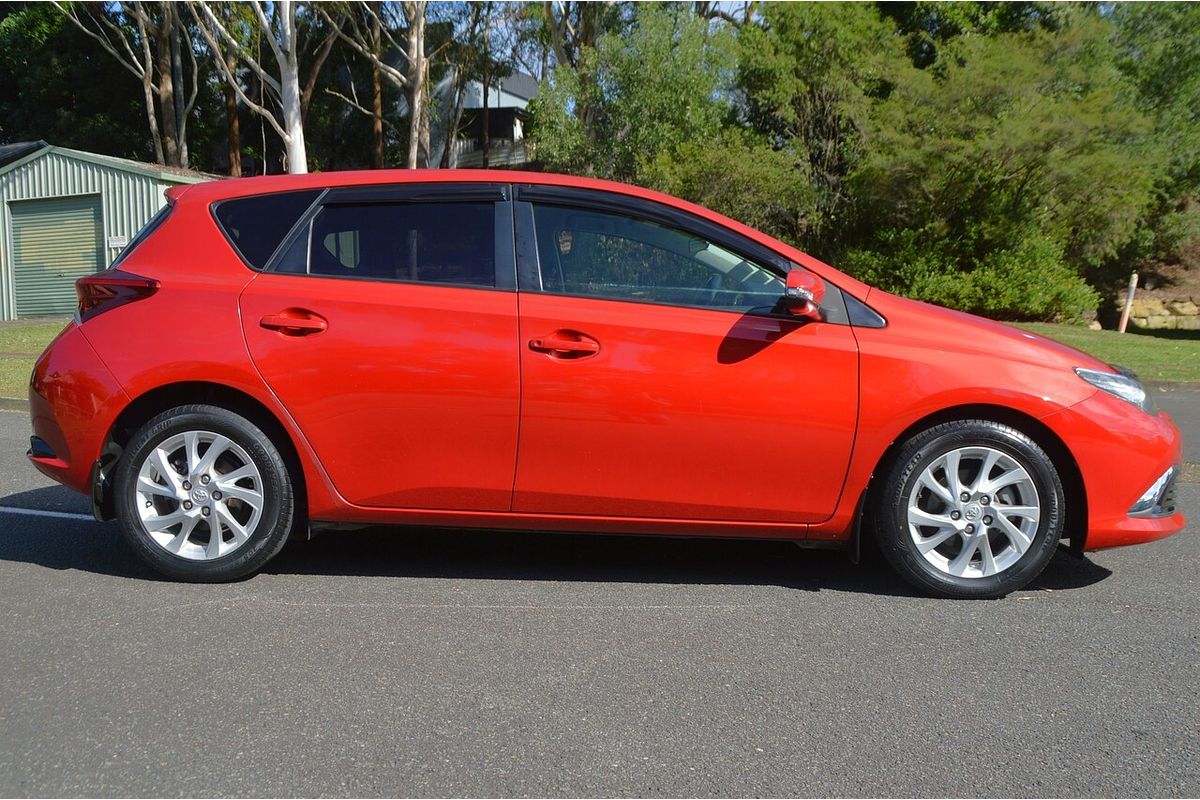 2015 Toyota Corolla Ascent Sport ZRE182R