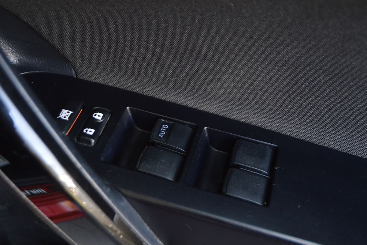 2015 Toyota Corolla Ascent Sport ZRE182R