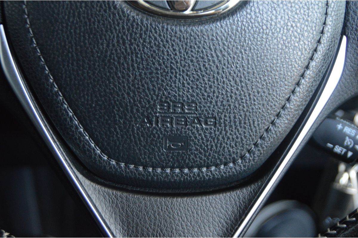 2015 Toyota Corolla Ascent Sport ZRE182R