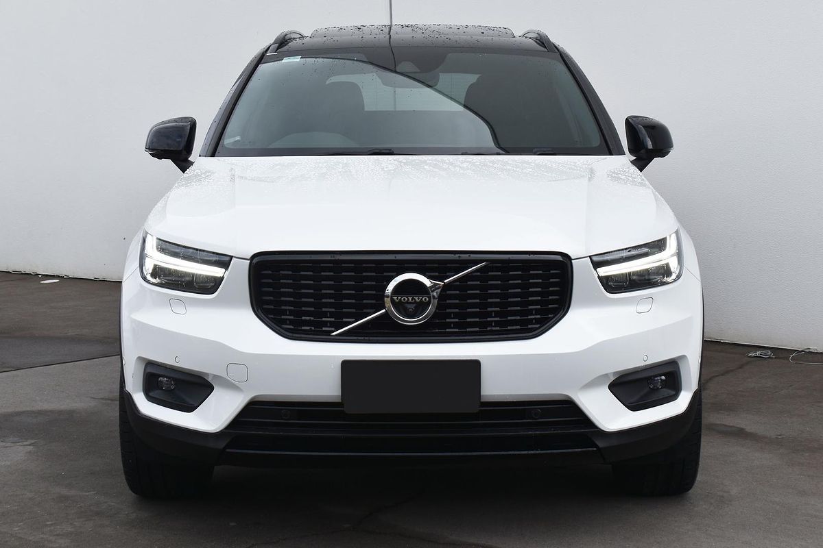 2019 Volvo XC40 T5 R-Design
