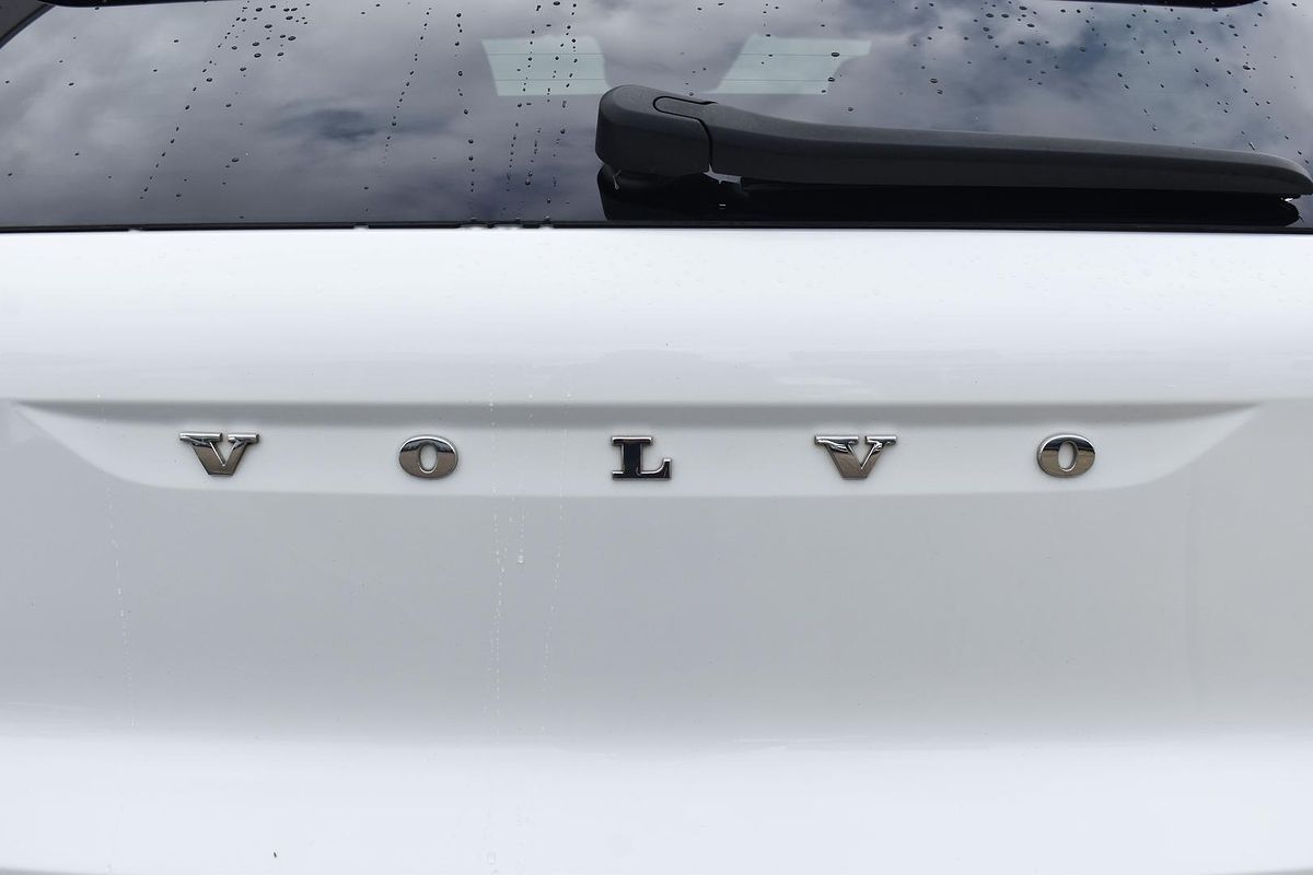 2019 Volvo XC40 T5 R-Design